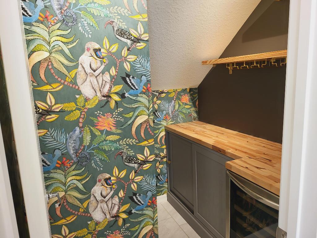 PRESTON SQUARE - Residential Lease