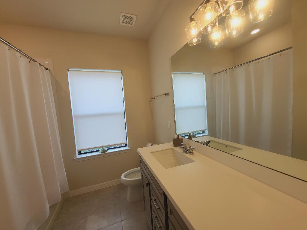 PRESTON SQUARE - Residential Lease