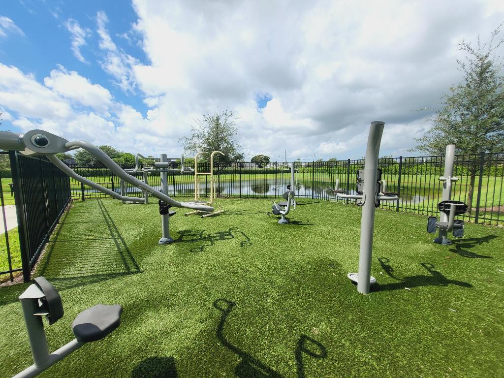 PRESTON SQUARE - Residential Lease