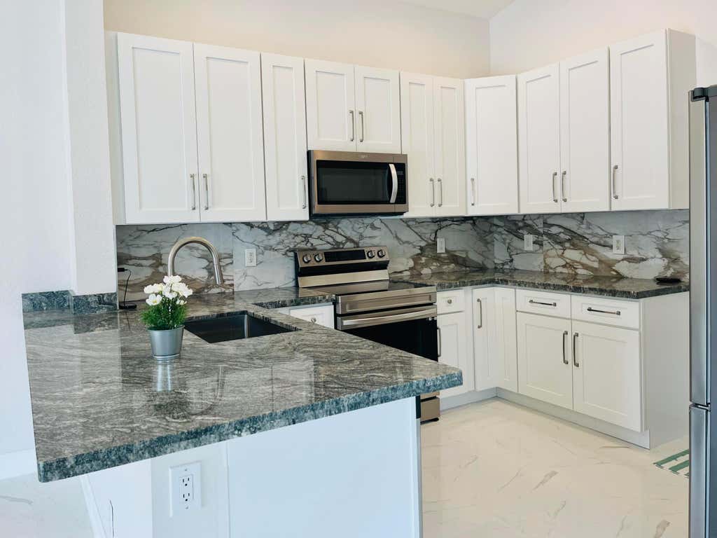 Photo of 4354 Mahogany Ridge Drive, Weston, FL 33331 (MLS # B26058850)