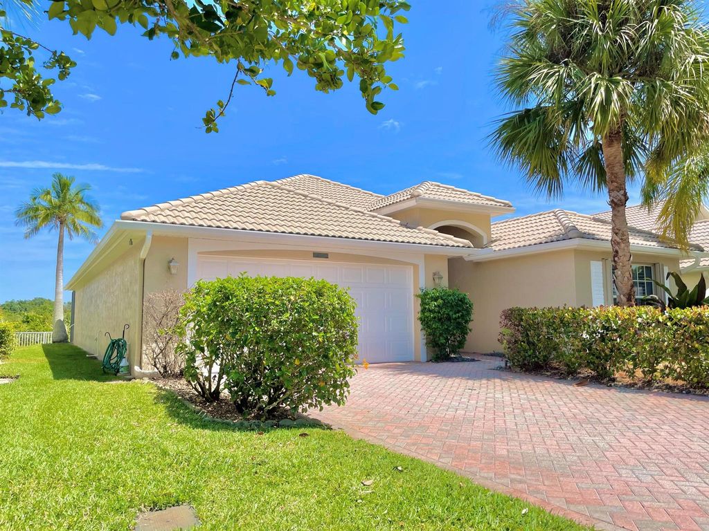Photo of 12423 SE Plandome Drive, Hobe Sound, FL 33455 (MLS # R10970226)