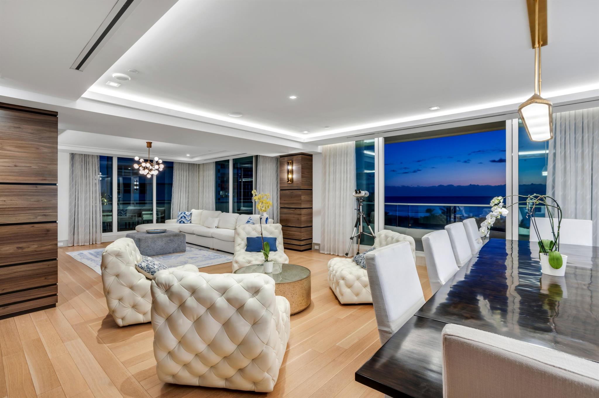 ARAGON CONDO - Residential