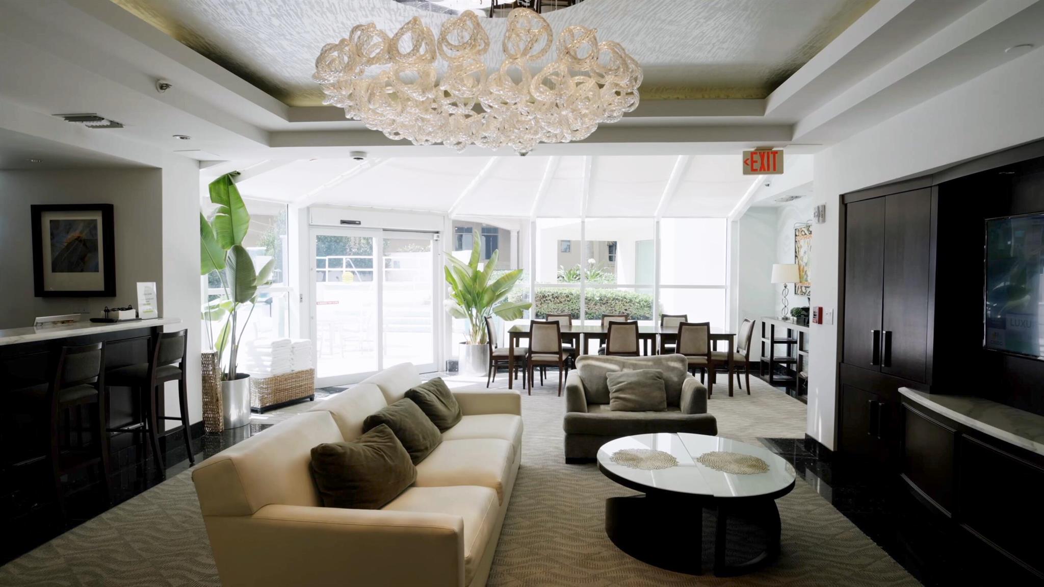 ARAGON CONDO - Residential