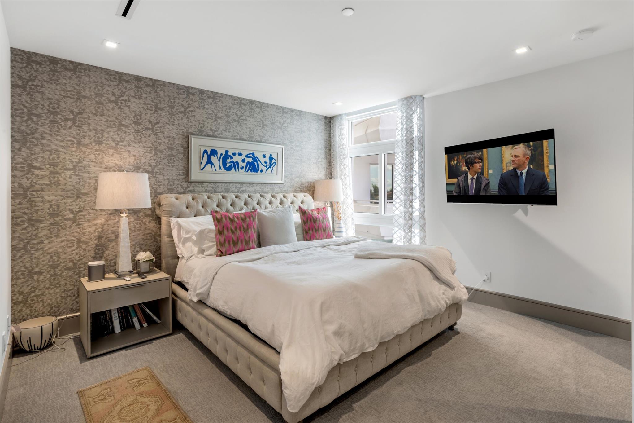 ARAGON CONDO - Residential