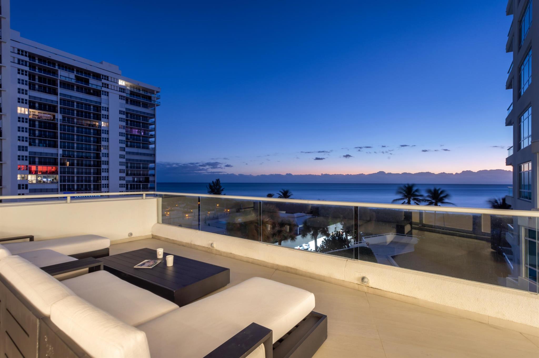 ARAGON CONDO - Residential