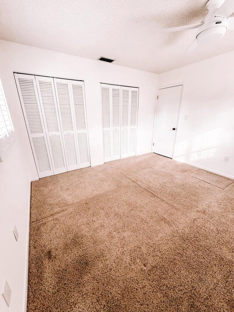 HOBE SOUND ESTATES - Residential Lease