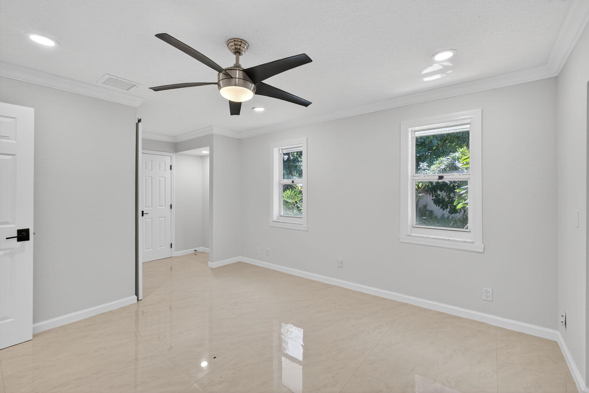 TEQUESTA - Residential Lease