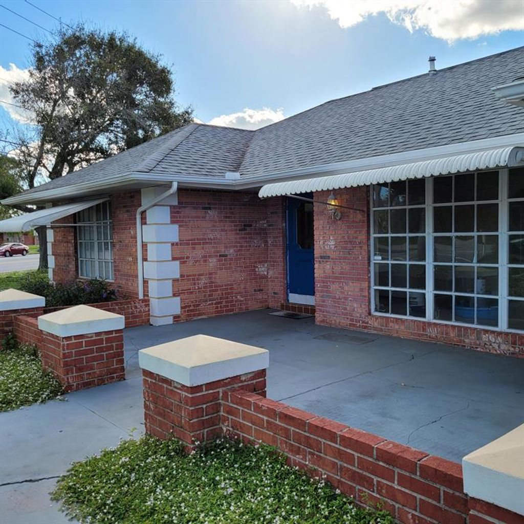 Photo of 437 NE Prima Vista Boulevard, Port Saint Lucie, FL 34983 (MLS # R10769090)