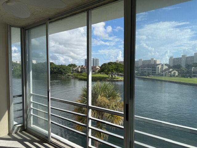 PORTS O CALL CONDO S A, B - Residential