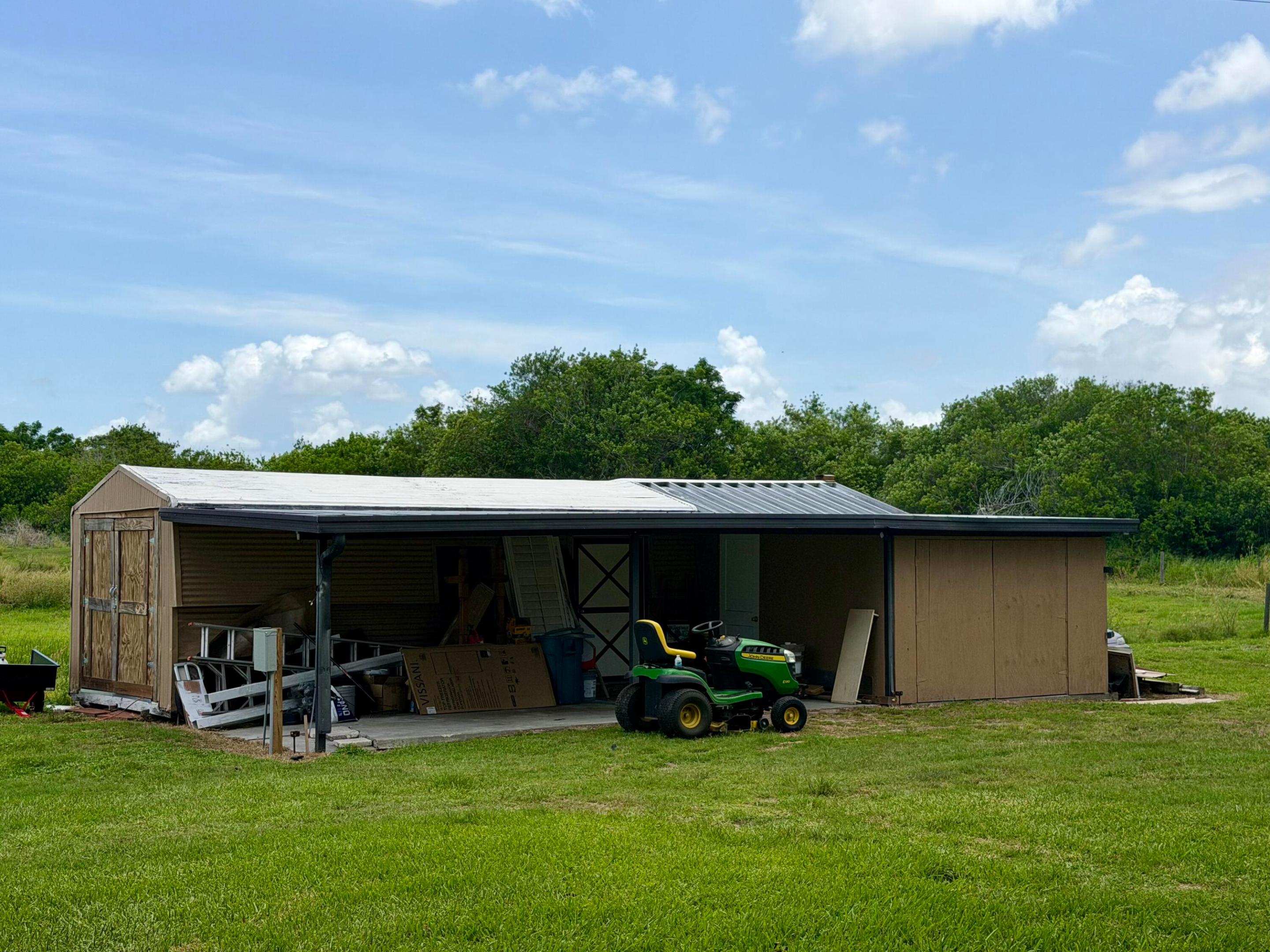 TAYLOR CREEK - Residential