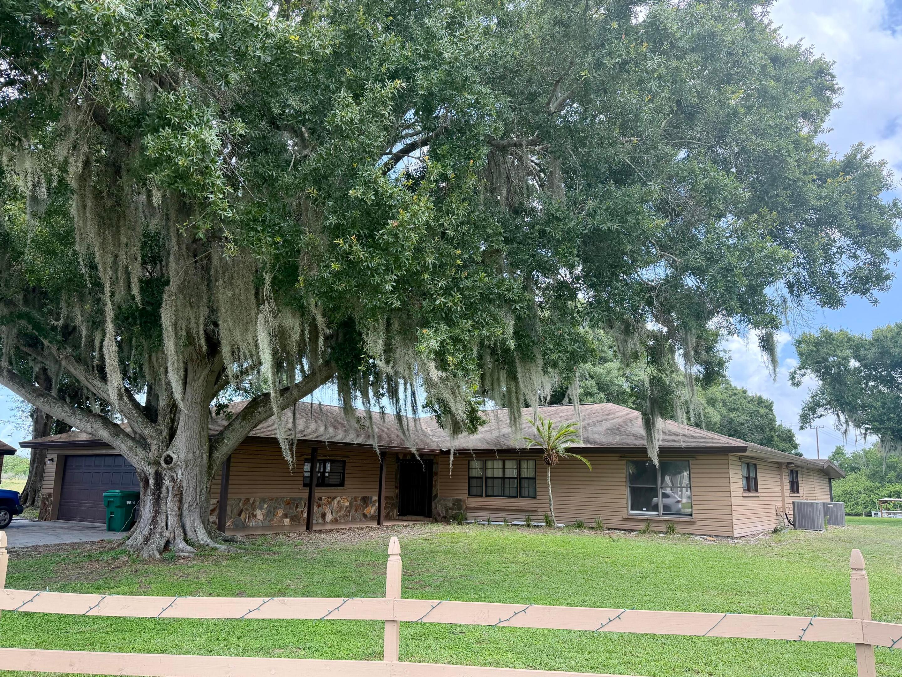 TAYLOR CREEK - Residential