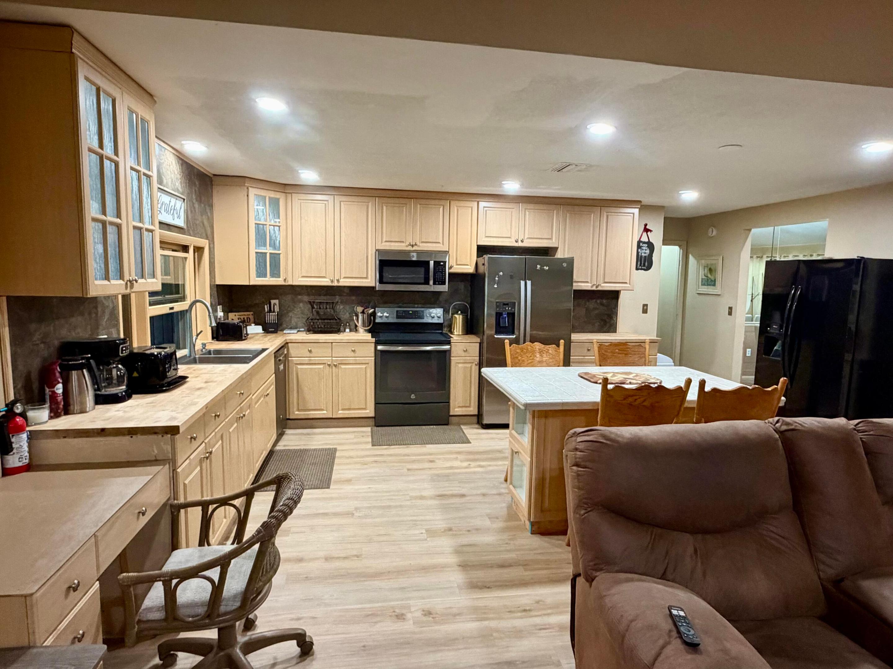 TAYLOR CREEK - Residential