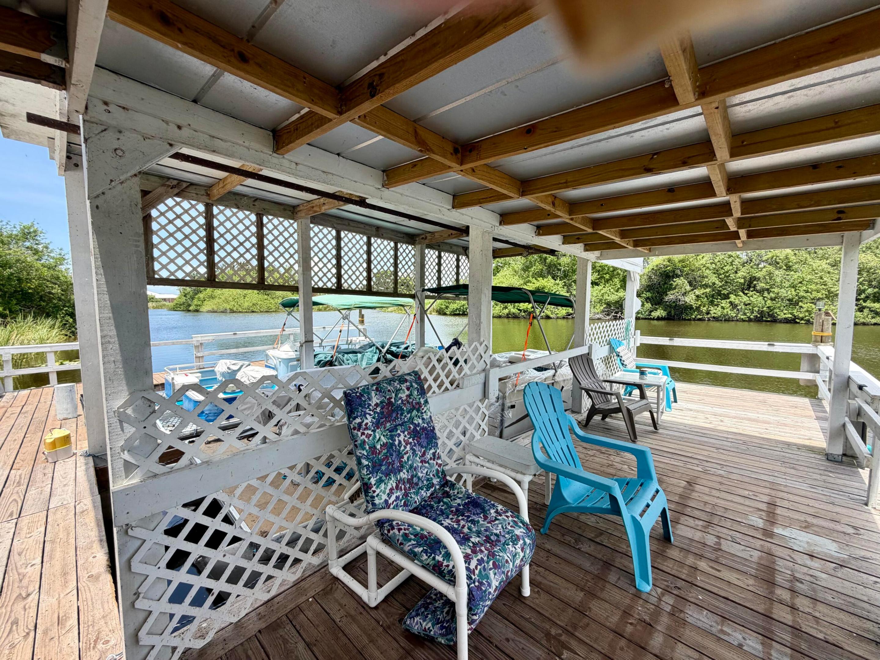 TAYLOR CREEK - Residential