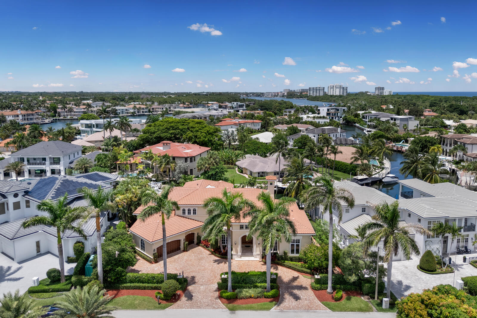 SUN AND SURF - Residential