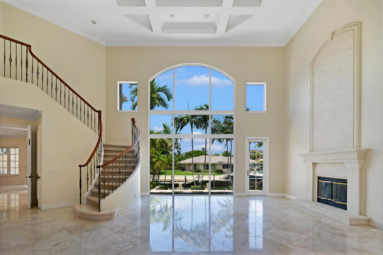 SUN AND SURF - Residential