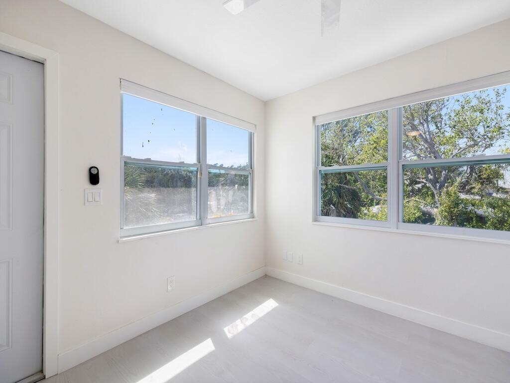 OCEAN VIEW SUBDIVISION REPLAT HOLLEY & MORGAN - Residential Income