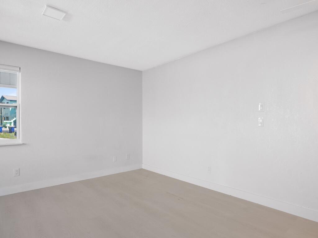 OCEAN VIEW SUBDIVISION REPLAT HOLLEY & MORGAN - Residential Income