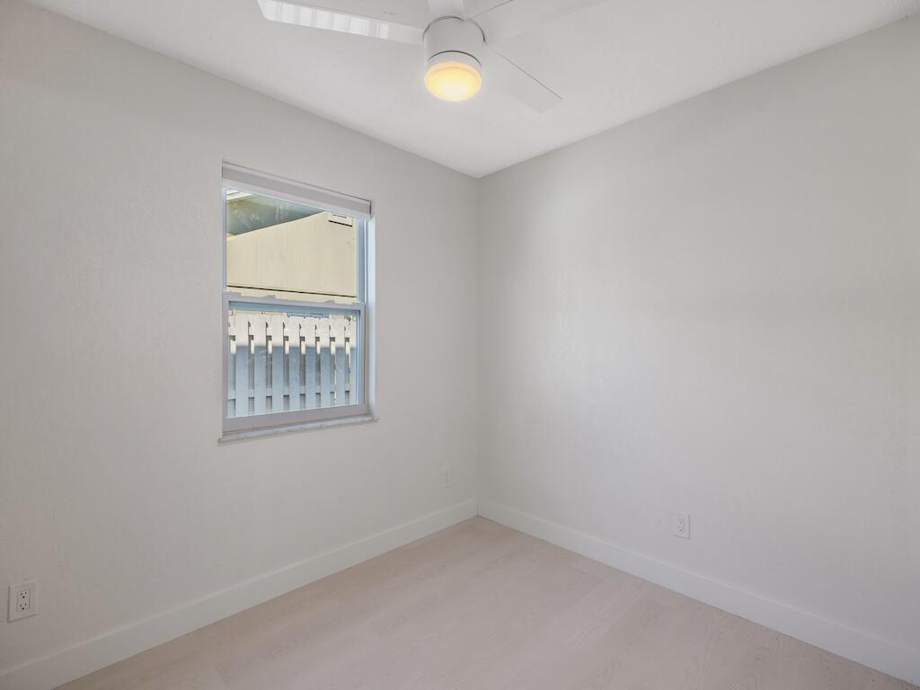 OCEAN VIEW SUBDIVISION REPLAT HOLLEY & MORGAN - Residential Income