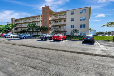 4026 Newcastle B, Boca Raton, FL MLS: R10955862