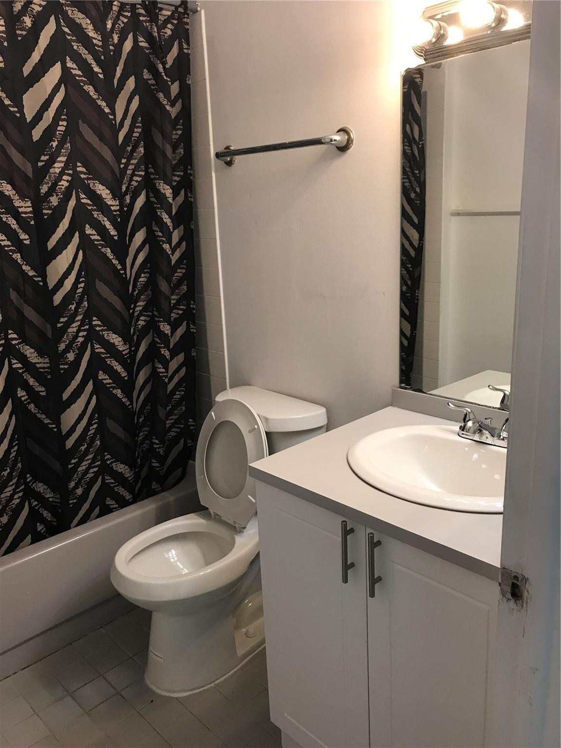 Hollywood Little Ranches - Residential Lease