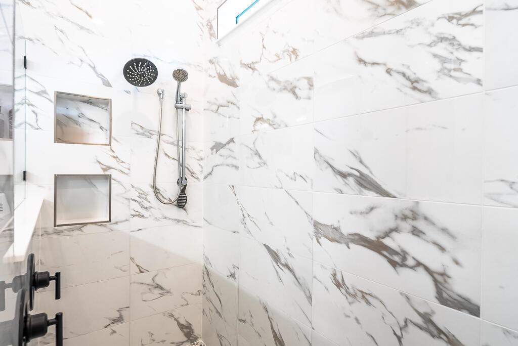 WINDSONG ESTATES - Residential Lease