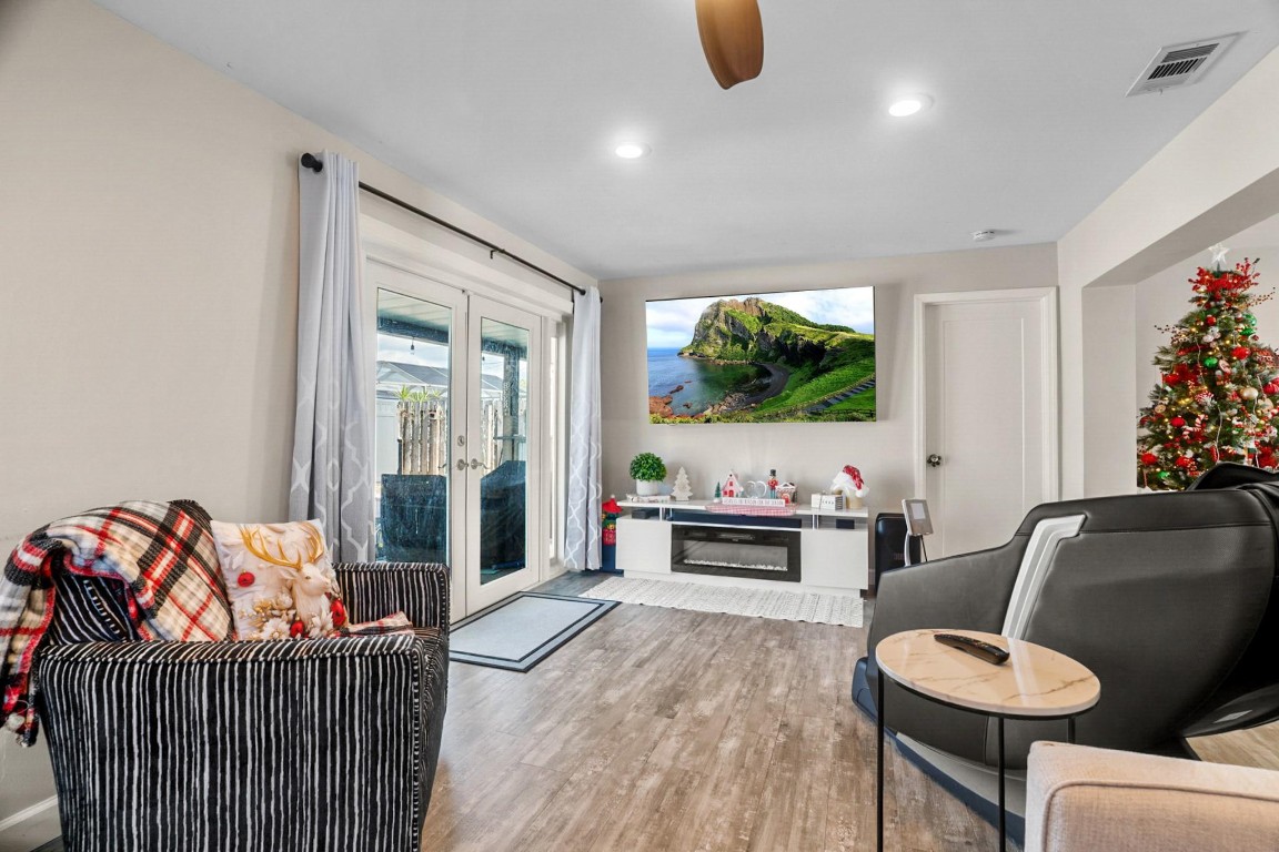 Sunrise Golf Village Sec - Residential