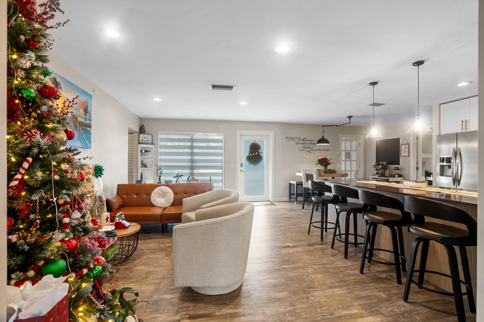 Sunrise Golf Village Sec - Residential