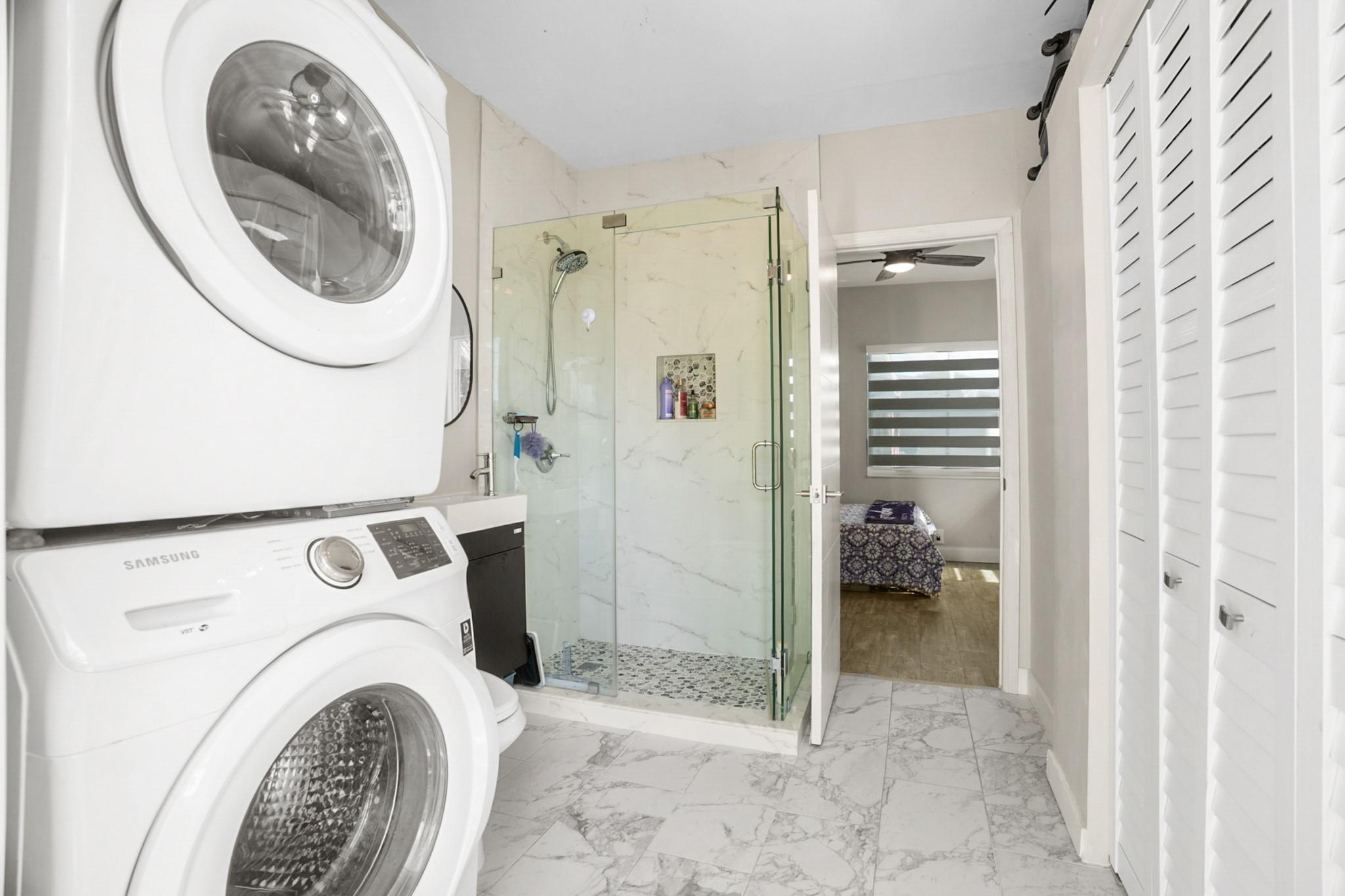 Sunrise Golf Village Sec - Residential