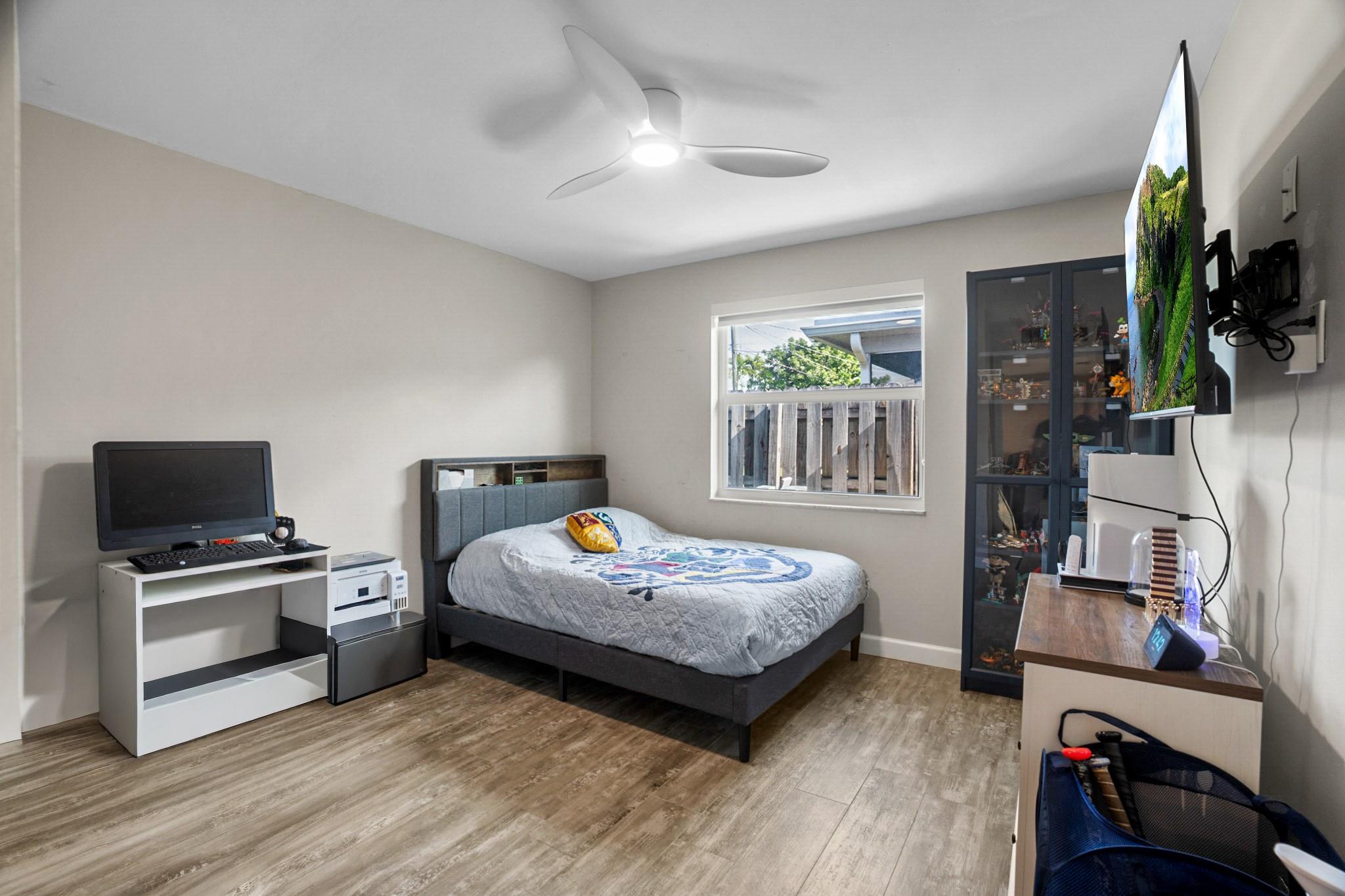 Sunrise Golf Village Sec - Residential