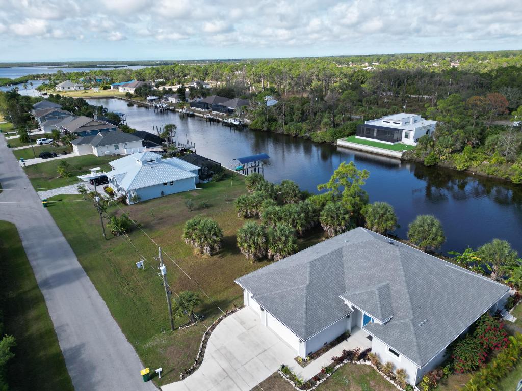 PORT CHARLOTTE SEC 49 - Land