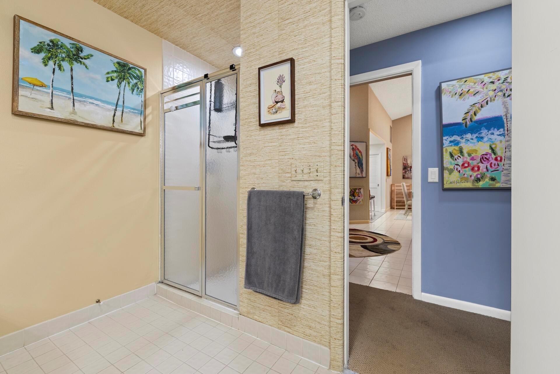 FOUNTAINS OF PALM BEACH C - Residential