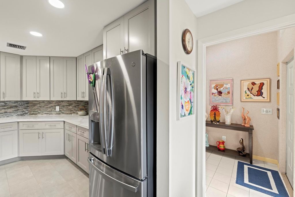 Photo of 6721 Versailles Court, Lake Worth, FL 33467 (MLS # R11149204)