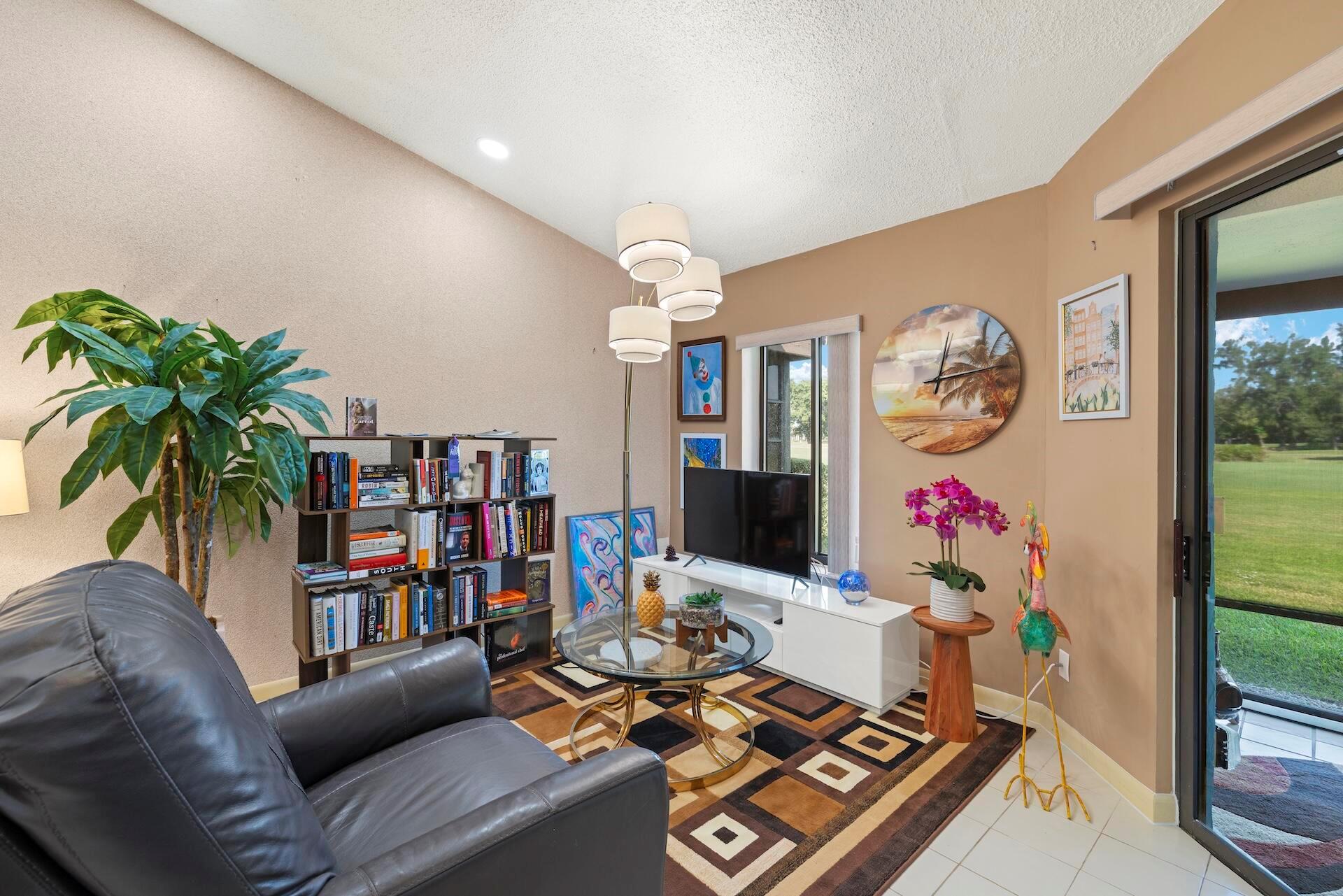 FOUNTAINS OF PALM BEACH C - Residential