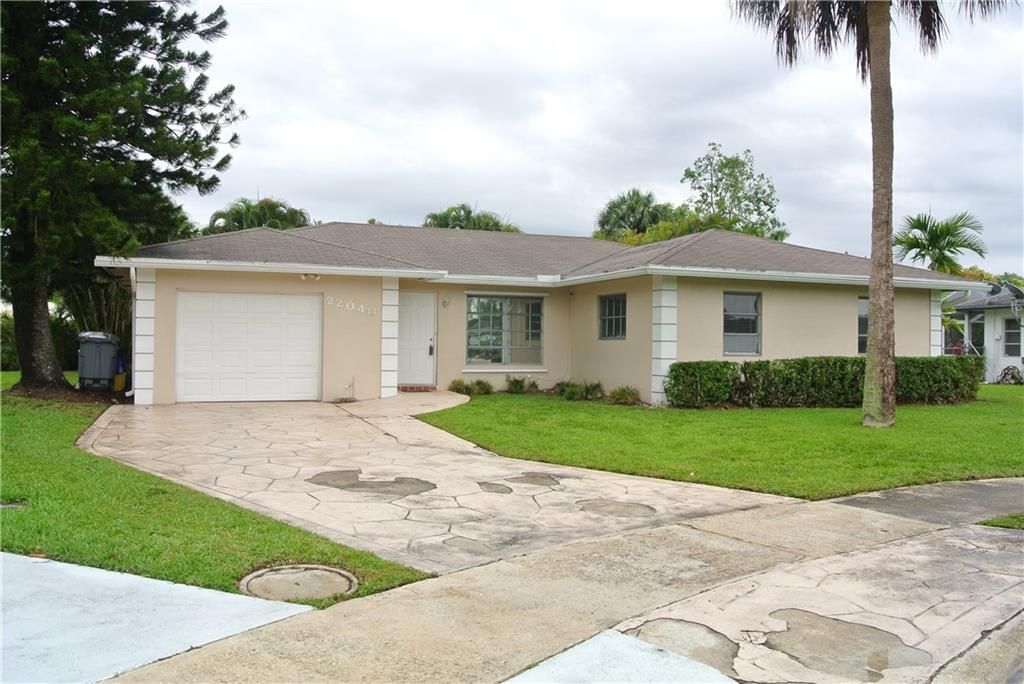 Photo of 22040 Flanders Ct, Boca Raton, FL 33428 (MLS # F10332042)