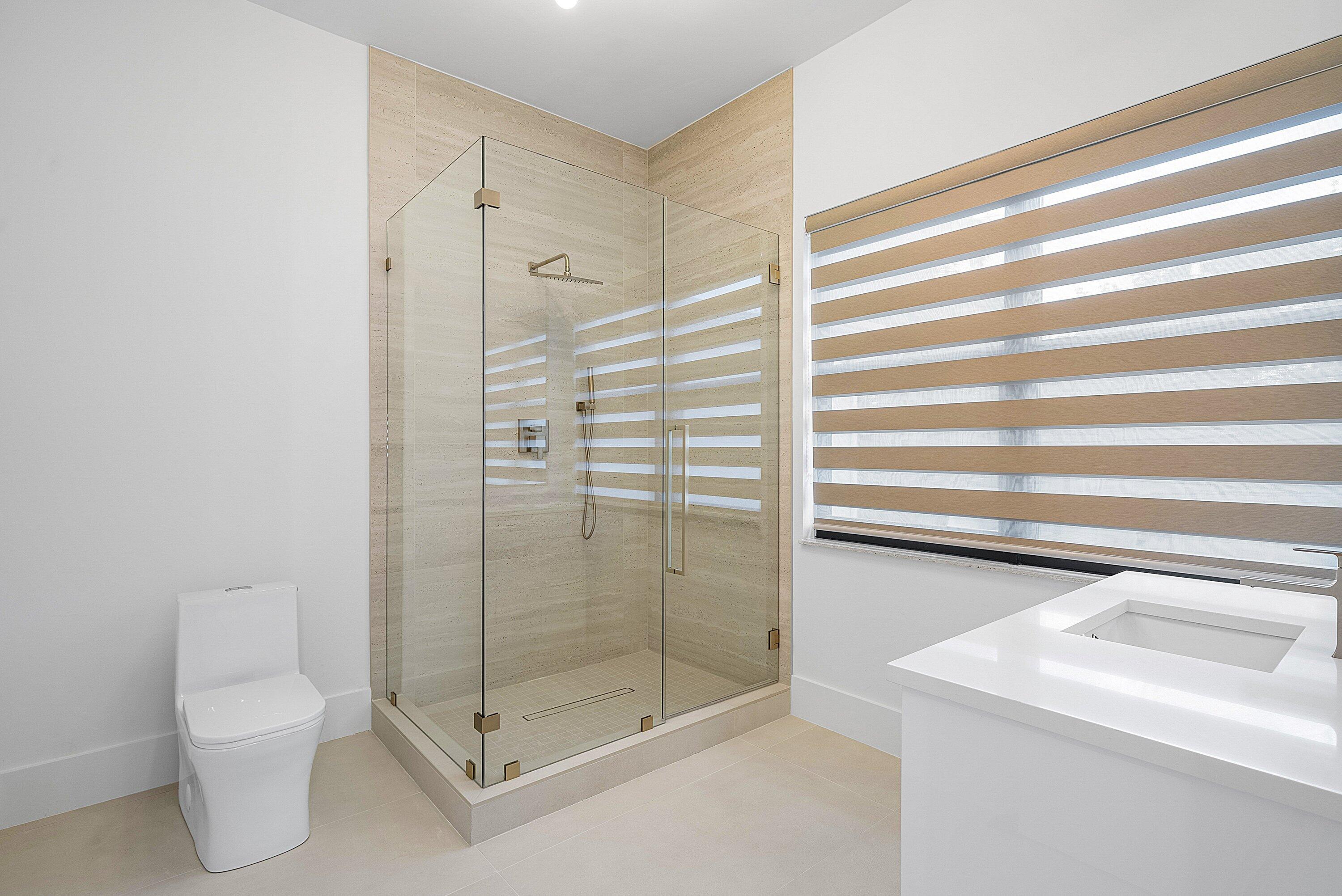 THE OAKS AT BOCA RATON - Residential