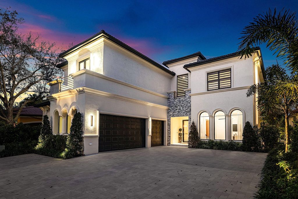 Photo of 17760 Villa Club Way, Boca Raton, FL 33496 (MLS # R11165008)