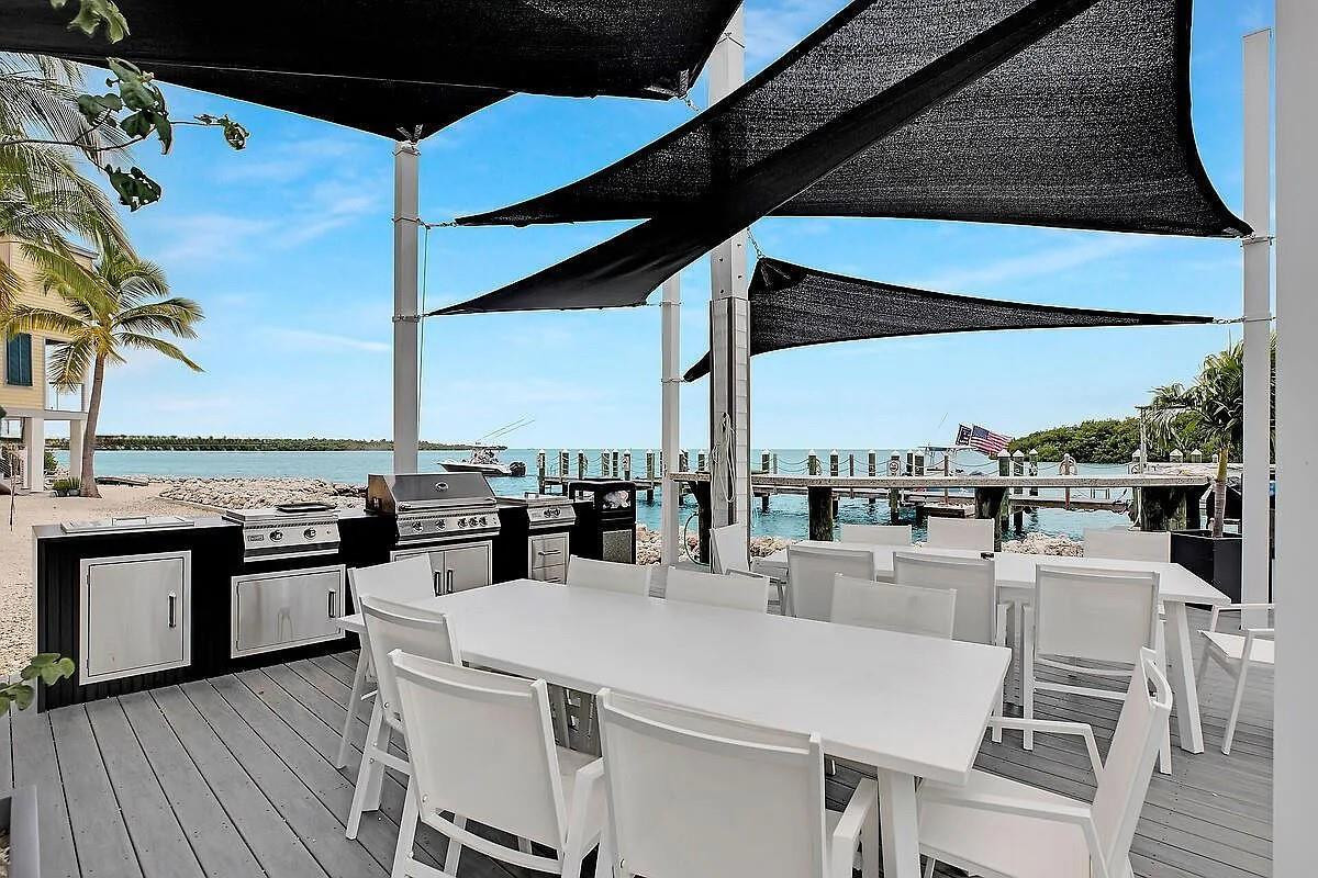 Ocean Breeze - Residential