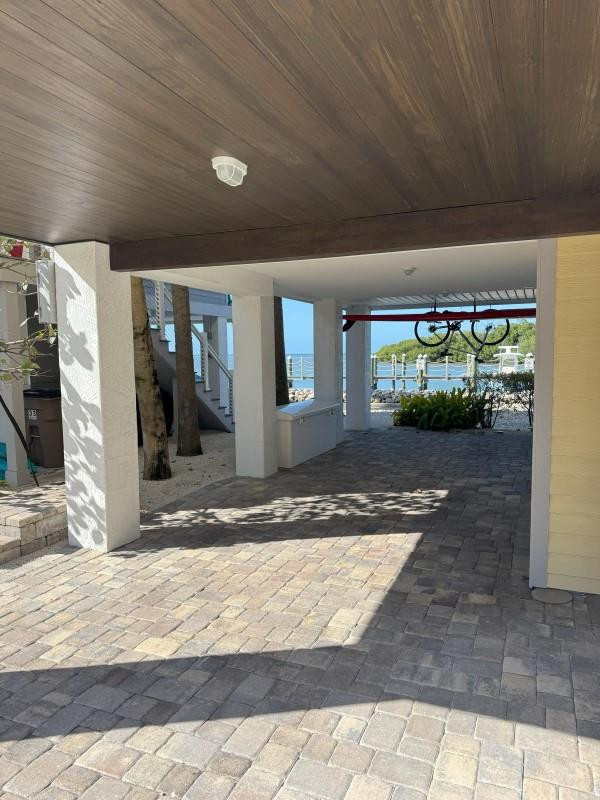 Ocean Breeze - Residential