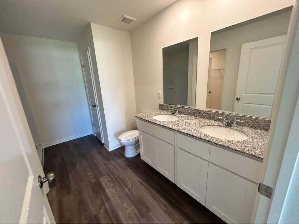 STONERIDGE SUB - Residential Lease