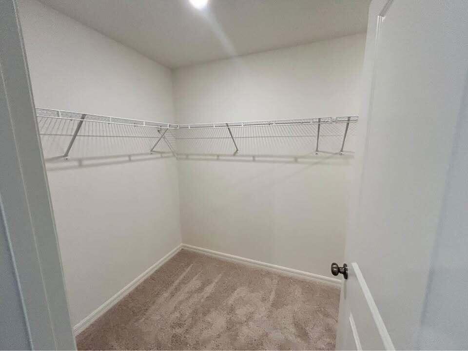 STONERIDGE SUB - Residential Lease