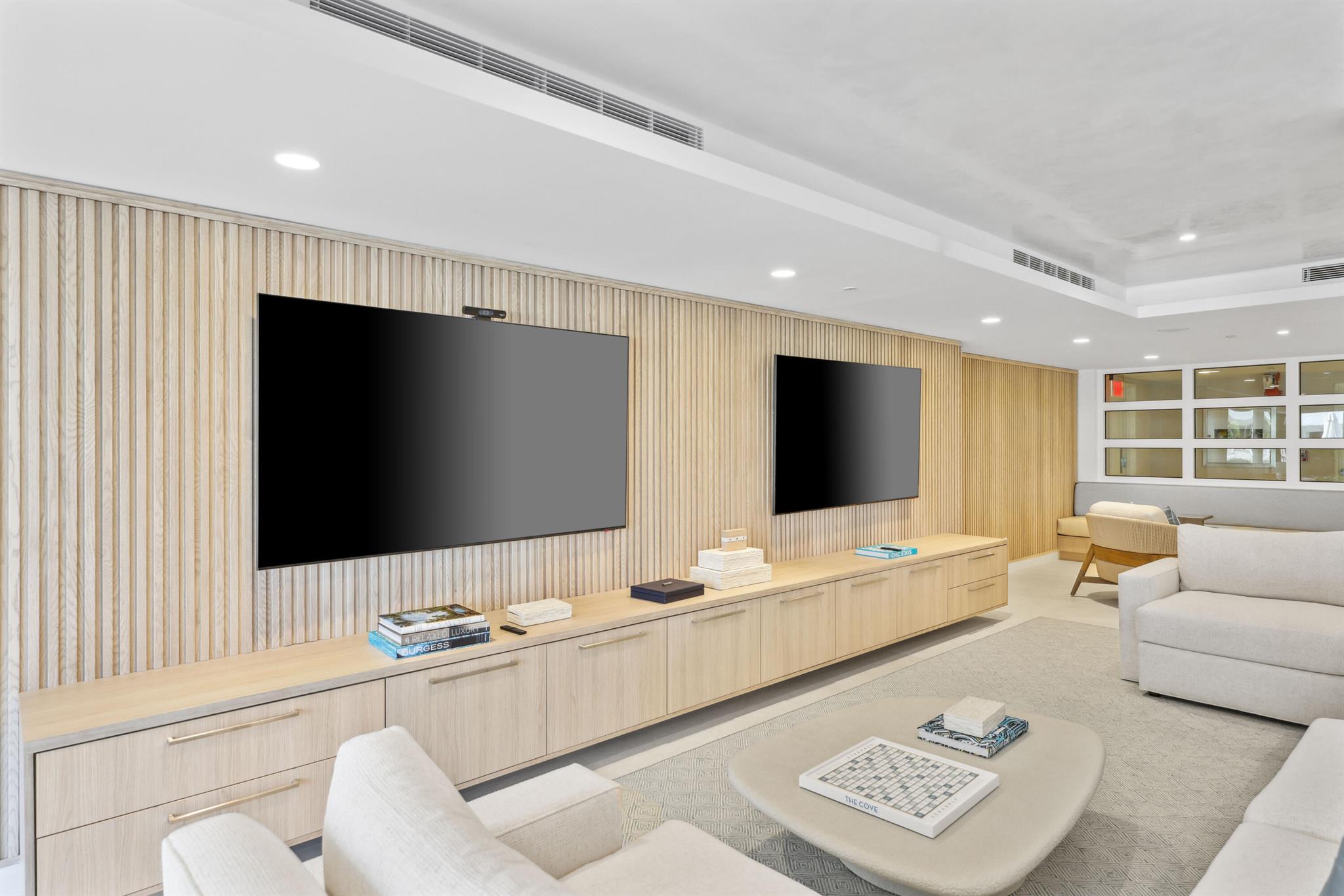 COVE CONDO - Residential