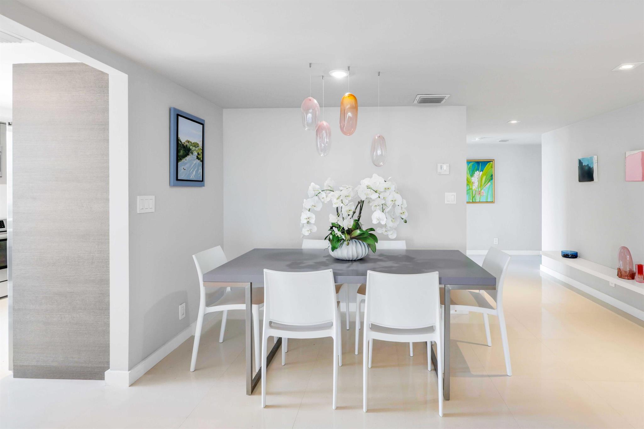 COVE CONDO - Residential