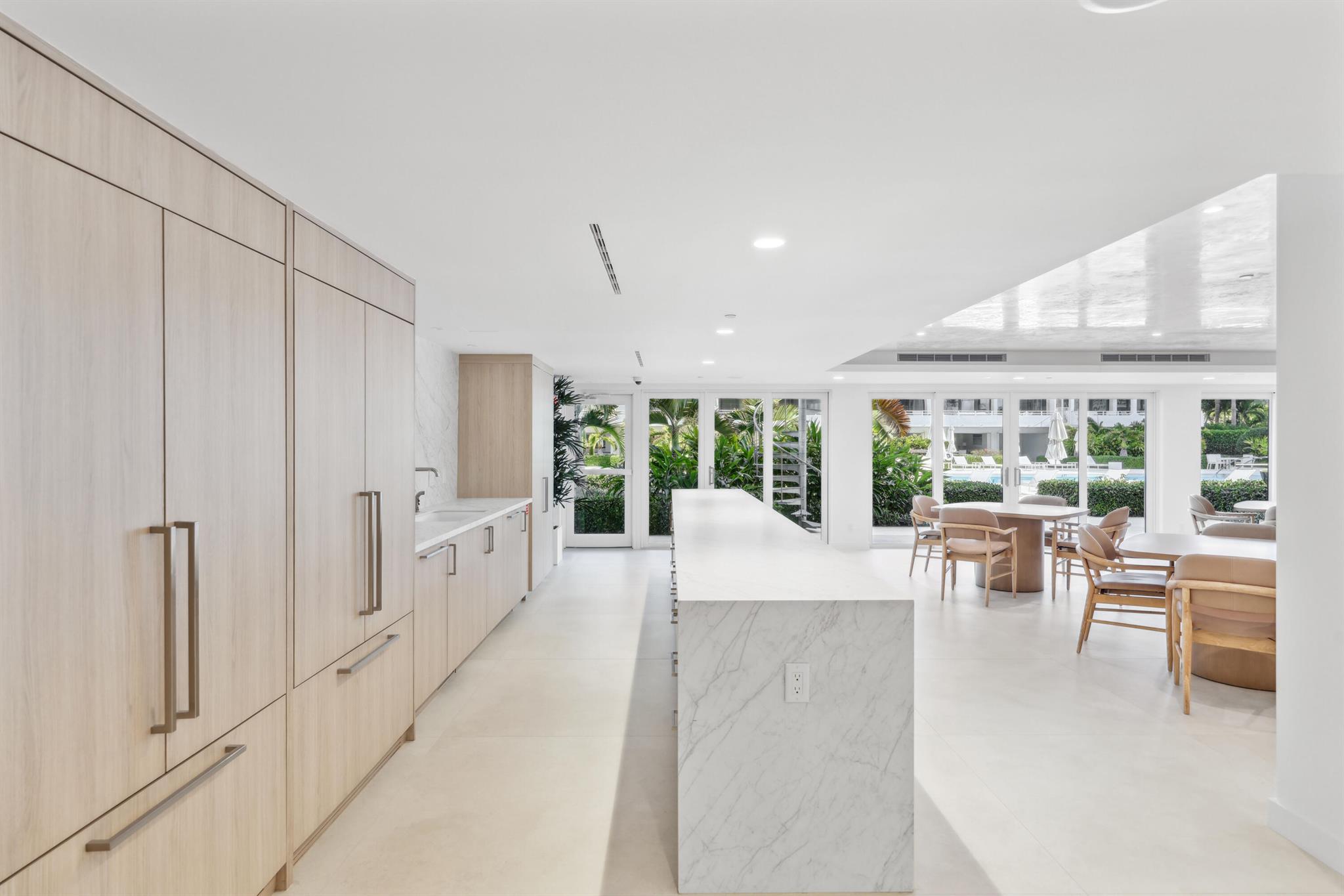 COVE CONDO - Residential