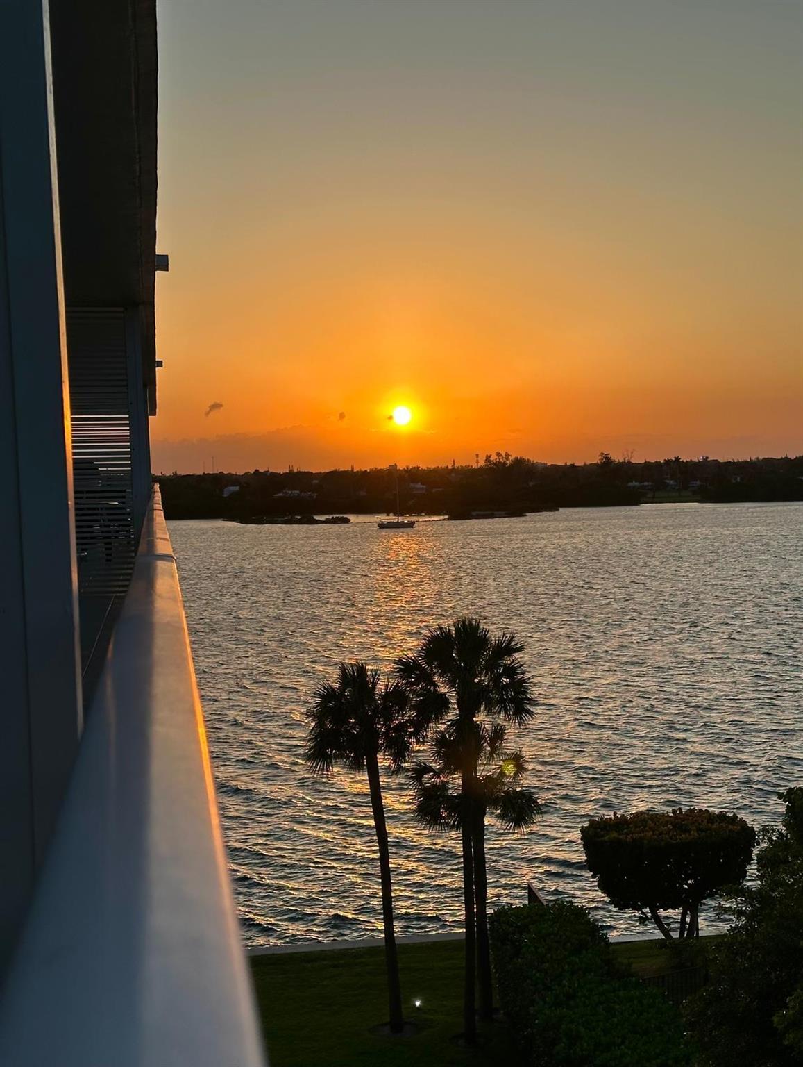 COVE CONDO - Residential