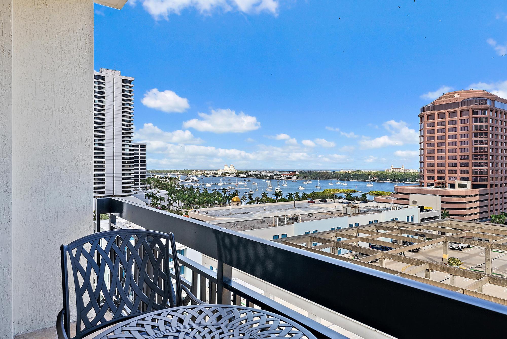 801 S Olive Avenue 908