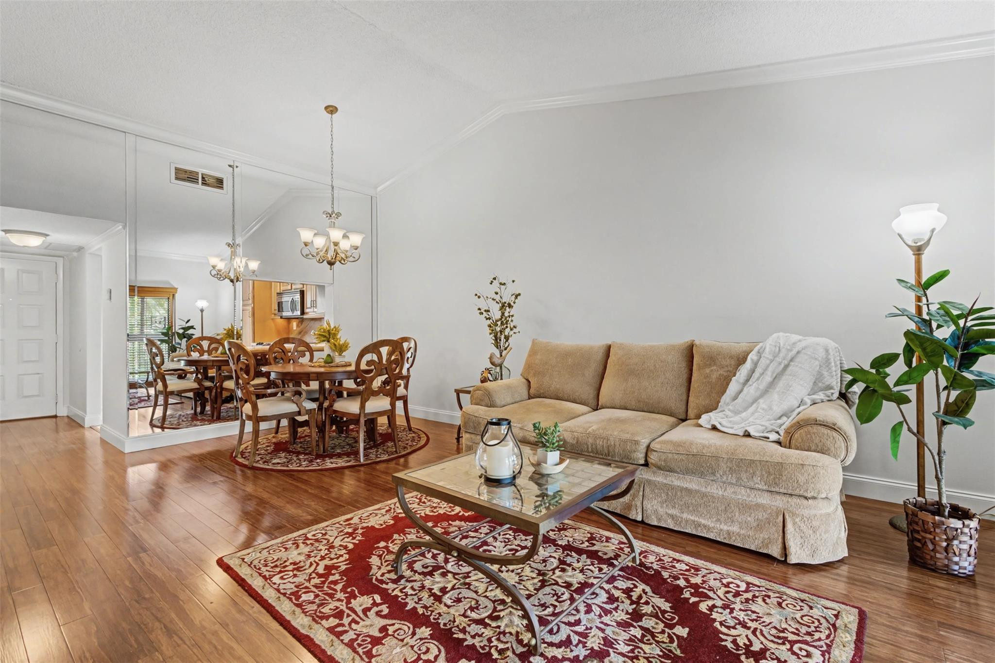 POND APPLE PLACE IV-B - Residential