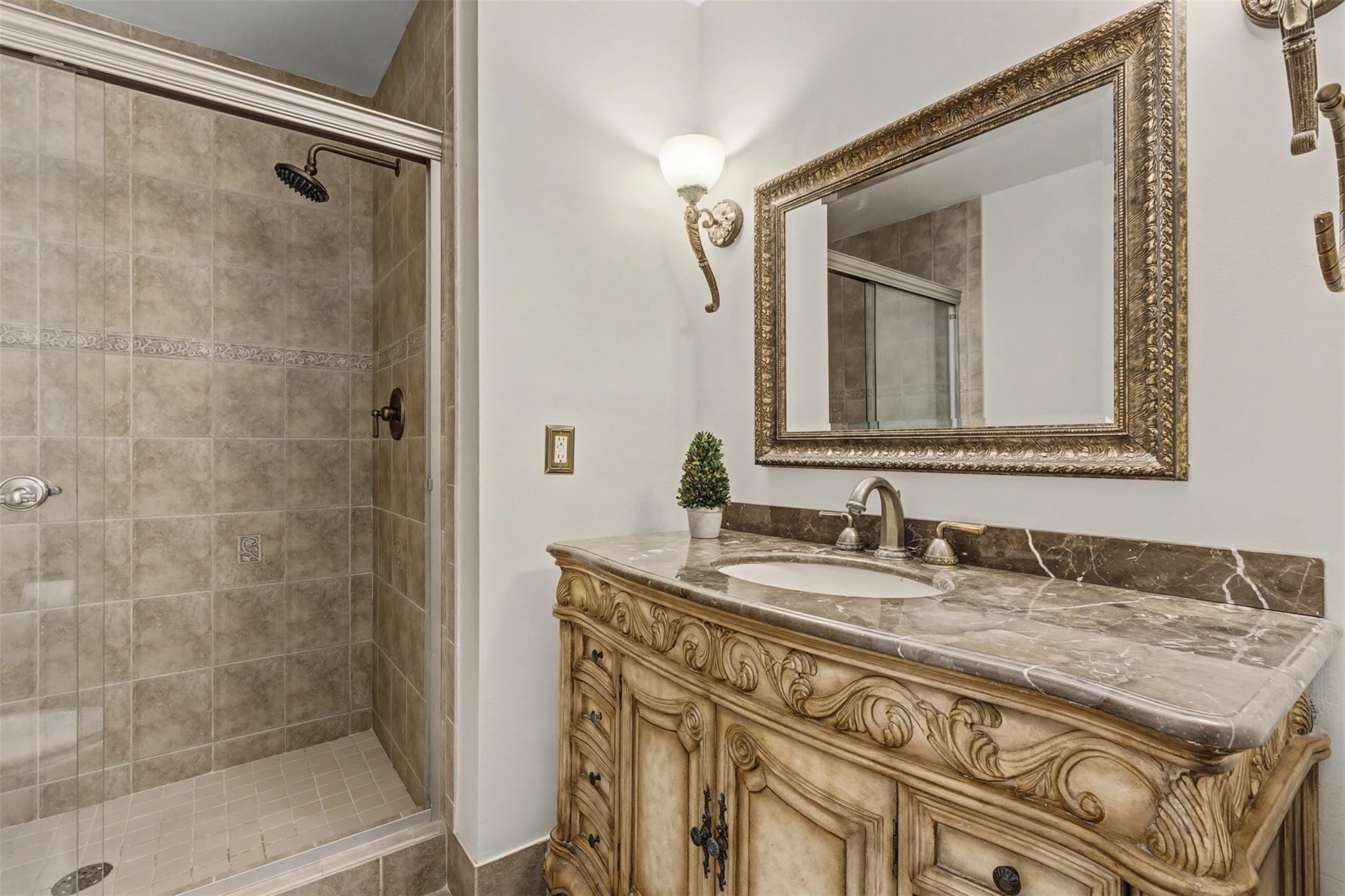 POND APPLE PLACE IV-B - Residential