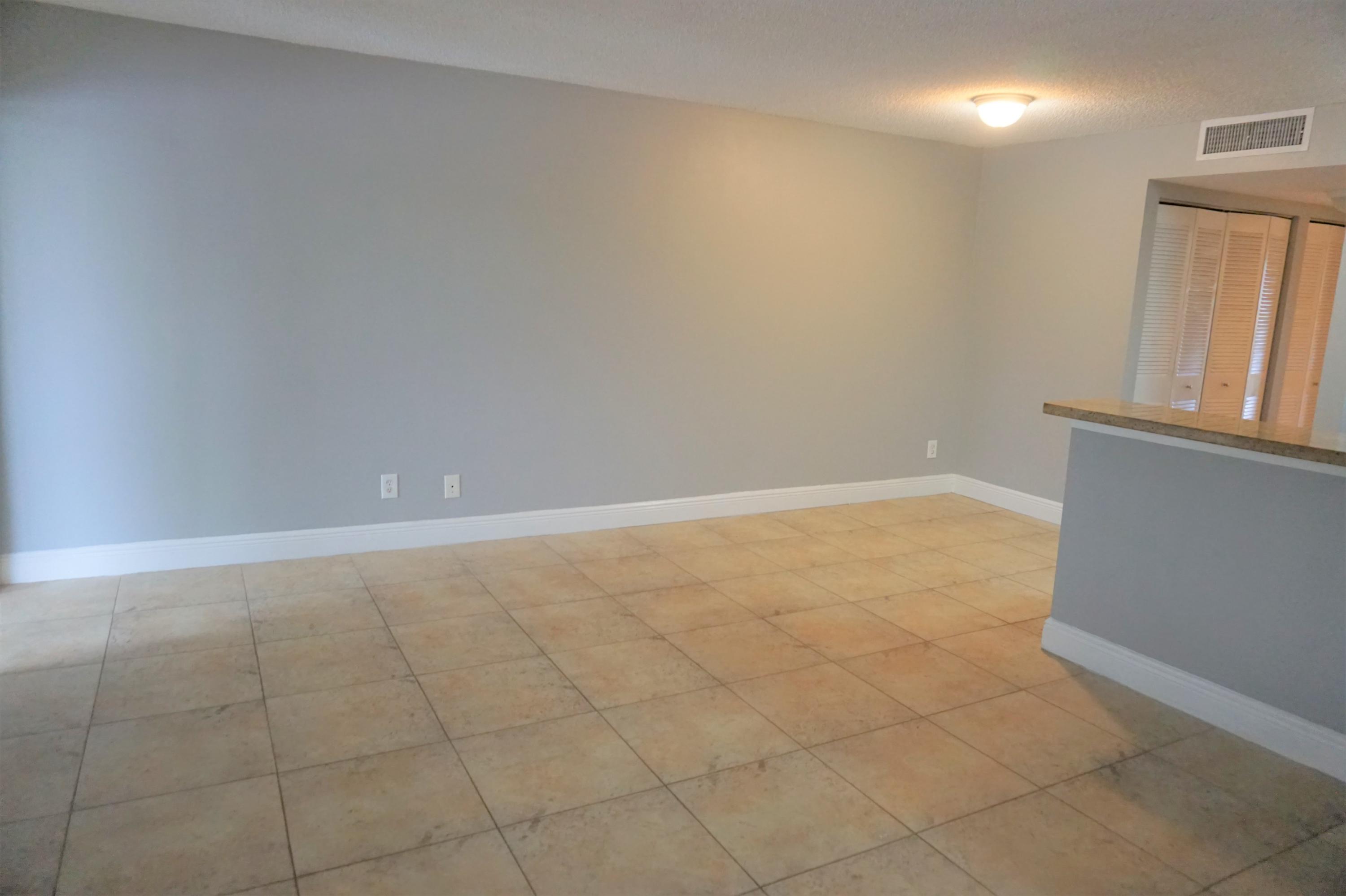 Meadows On The Green Condo - Residential