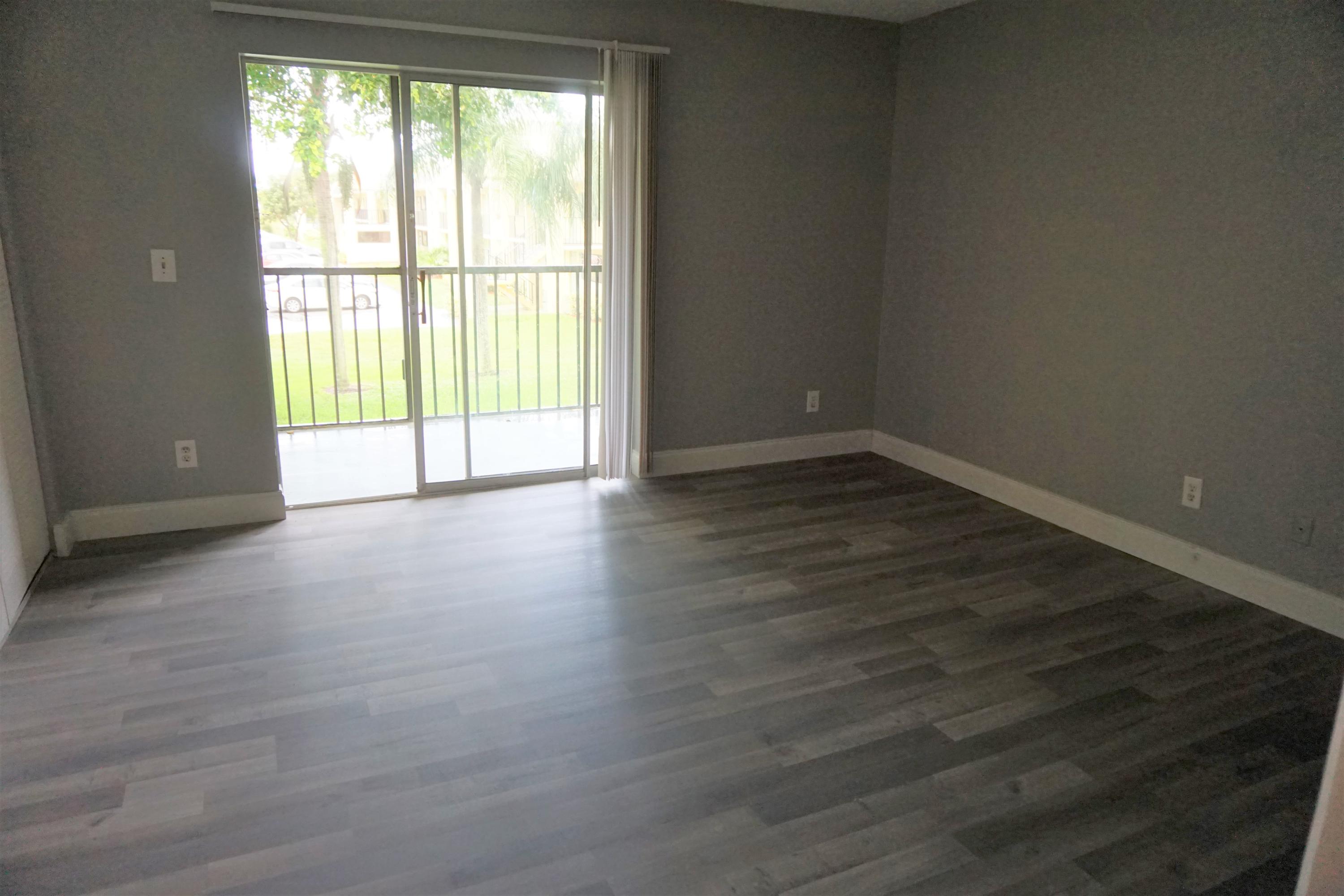 Meadows On The Green Condo - Residential