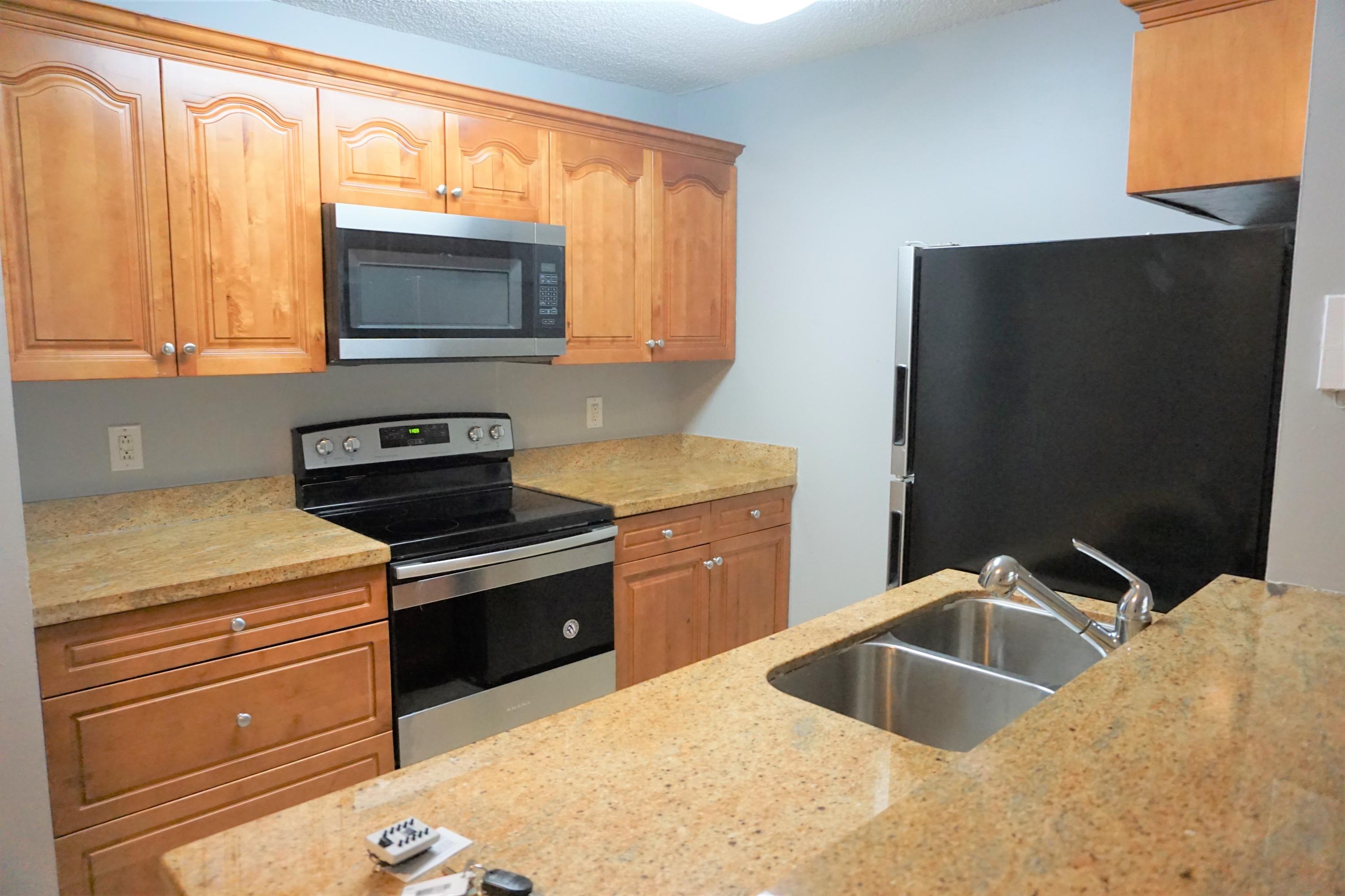 Meadows On The Green Condo - Residential